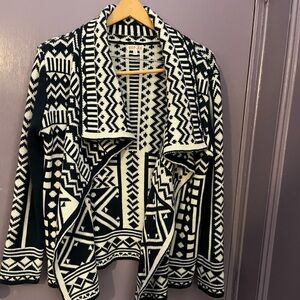 Black and White Geometric Pattern Womens open Sweater